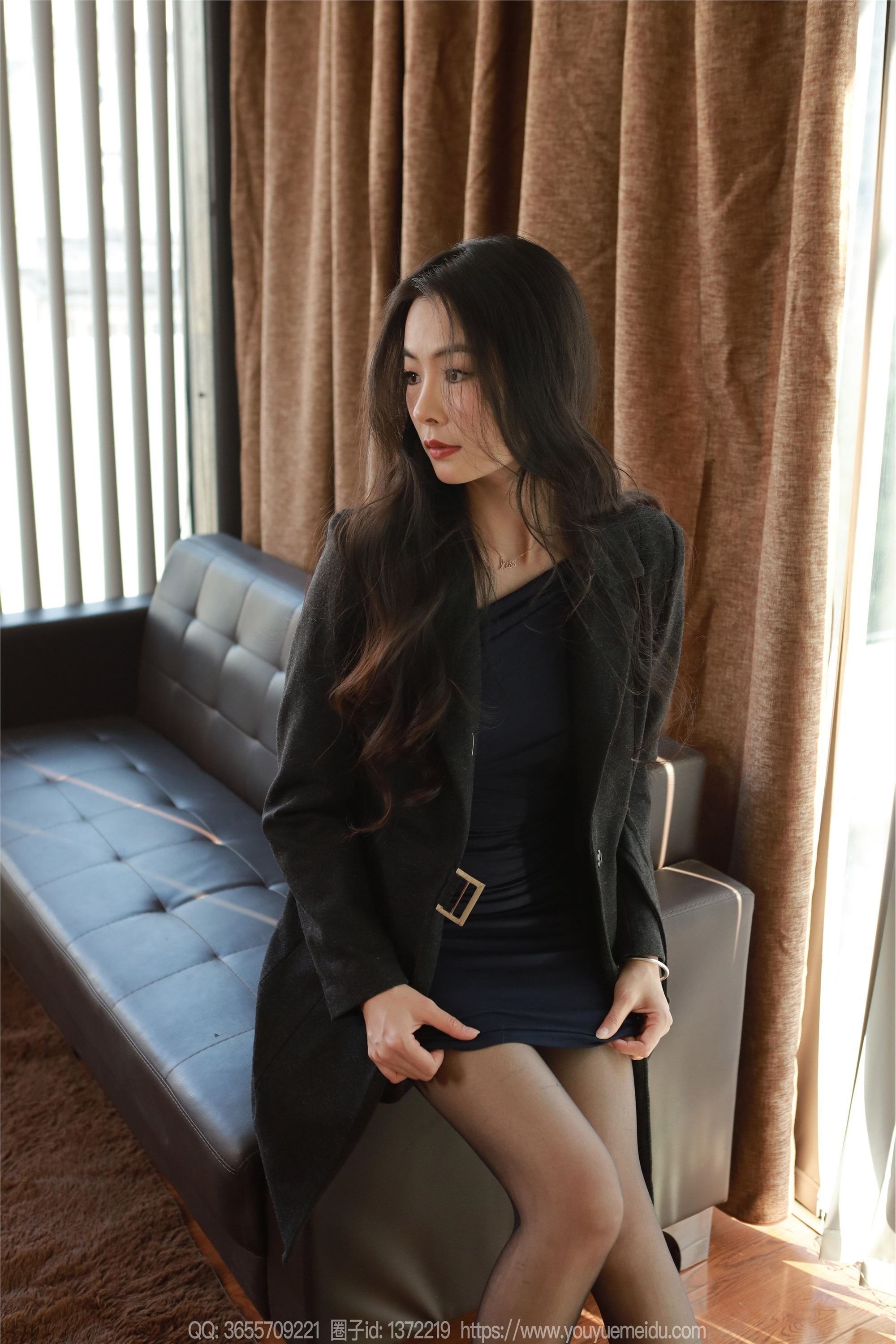 IESS异思趣向  2025.01.16 丝享家 1952 小金《风情风衣》